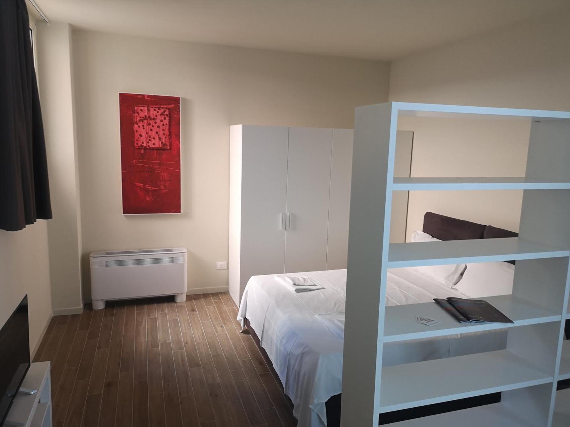 Suiten Apartments Bologna Phòng bức ảnh